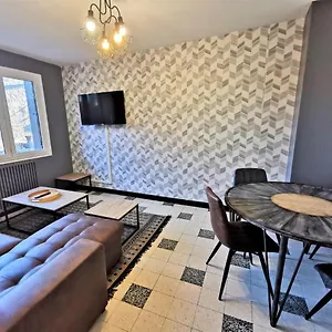 Appartement Confort Refait à Neuf, Moulins (Allier)